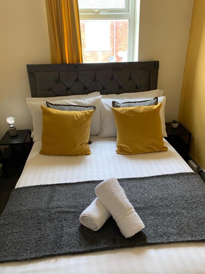 Balfour3-3 Bdrm 5 Beds Contractor Digs Spacious غيتْسْهيد المظهر الخارجي الصورة